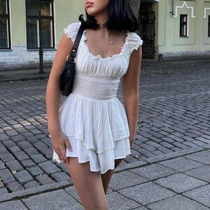 Princess Polly playsuit size 6